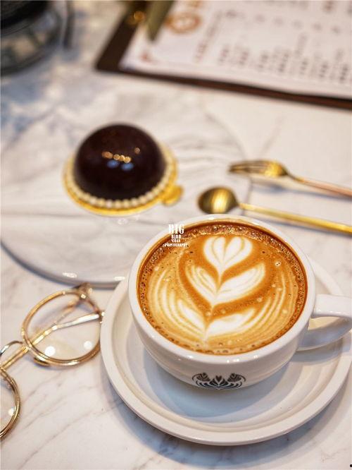 啡网红,揭秘网络红人的崛起与影响力